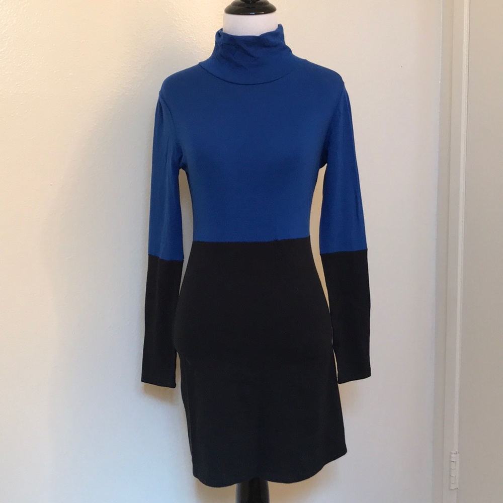 🆕Soul Harmony Energy Color Block Turtleneck Dress